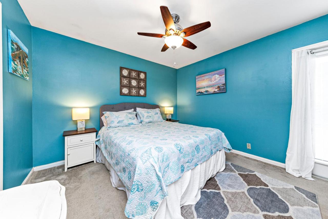 Cozy Budget Friendly Close To The Apartment