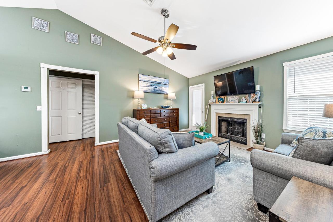 Cozy Budget Friendly Close To The *
